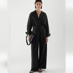 COS Relaxed Linen-Blend Wide-Leg Pleated Front Pocket Pants